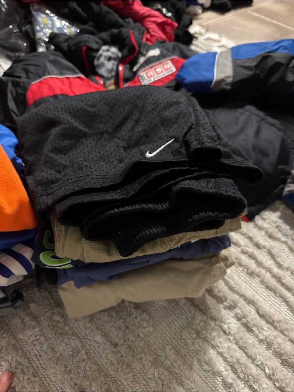 40 pieceBIG BUNDLE 20 Shirt for Boys, 15-20shorts/pants, jackets and PJs